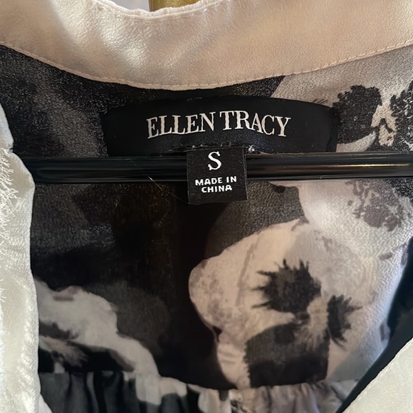 Ellen Tracy sheer floral top size small - Picture 2 of 9